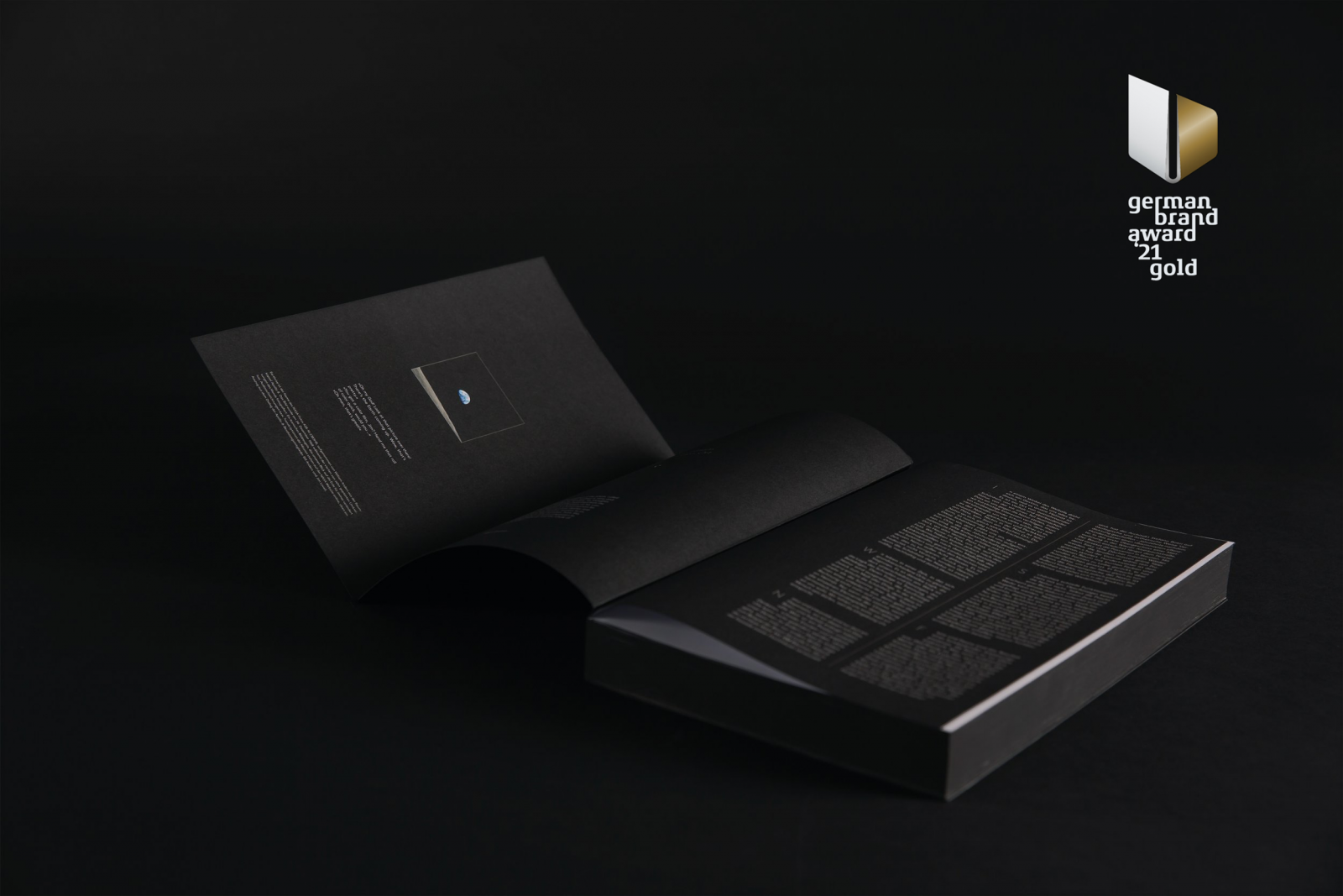 Catalogues & brochures Selux